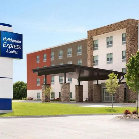 Holiday Inn Express & Suites Prince Albert - South By Ihg Exterior photo